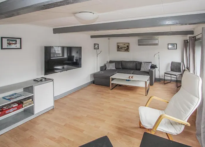 Stunning In With Kitchen * Samsø