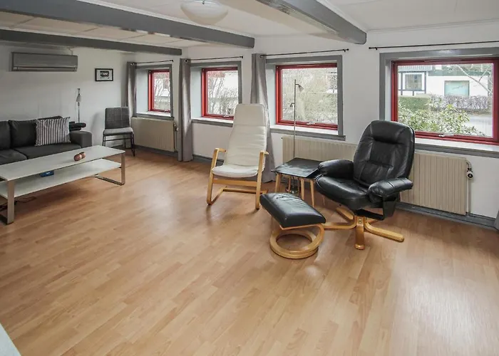 Casa de Férias Stunning In With Kitchen Samsø