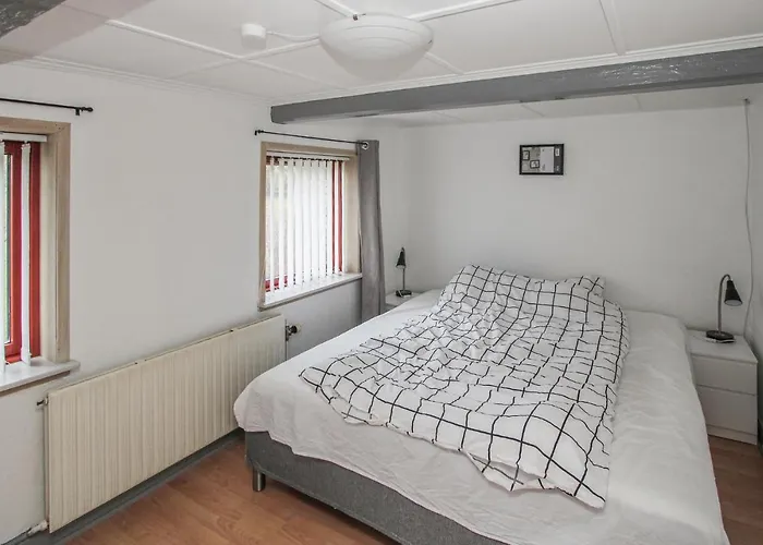 Stunning In With Kitchen Casa de Férias *